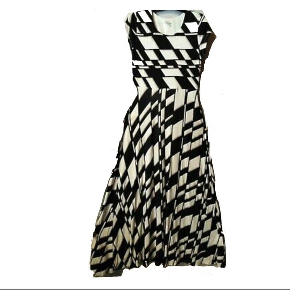 C EST. 1946 Women's Med Stretch Rayon Maxi Dress Black/White/Tan Abstract SS - Picture 12 of 12